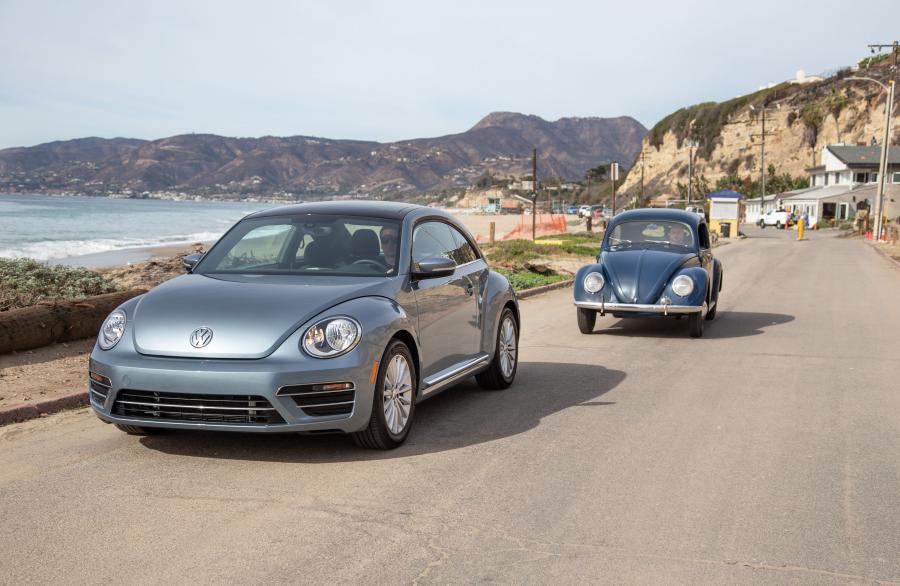  Volkswagen Beetle SEL Final Edition 2018 года  (WW) (фото 4 из 19)